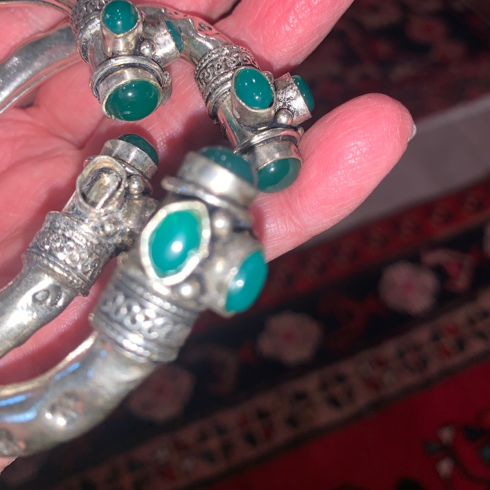 GREEN ONYX S/P BANGLE-as is- half off